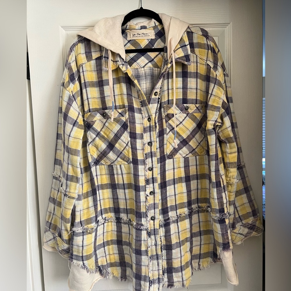 We The Free Oversized Hoodie shirt, Size X-Large.